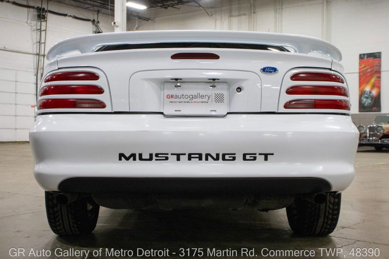 Used 1994 Ford Mustang GT image 6