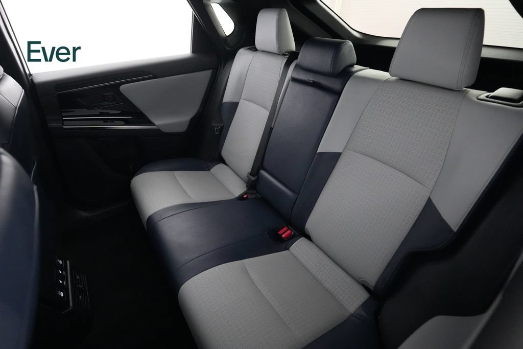 Used 2023 Subaru Solterra AWD image 24