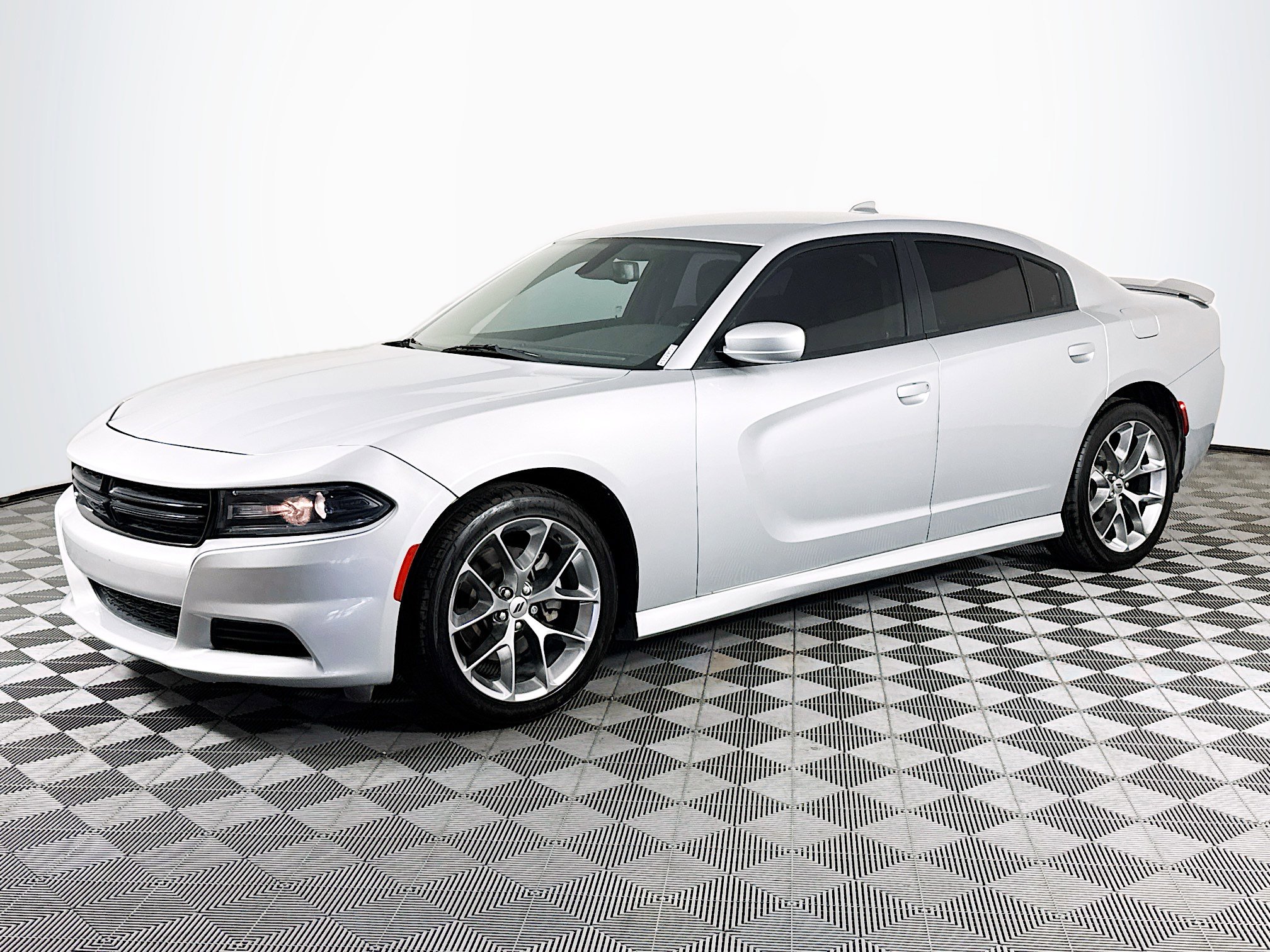 Used 2021 Dodge Charger GT image 4