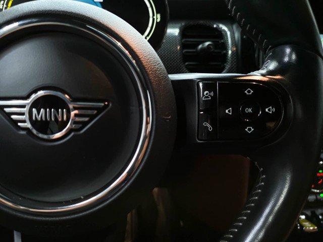 Used 2023 MINI Cooper SE FWD image 20
