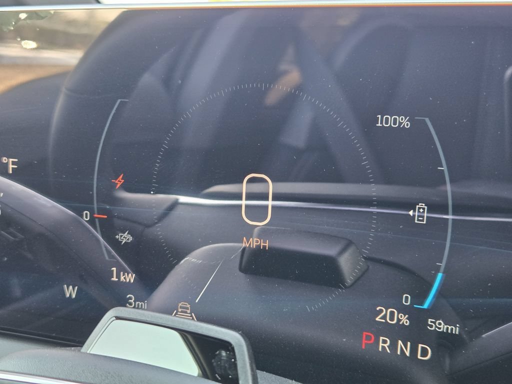 New 2027 Cadillac Optiq Luxury AWD/4WD image 9
