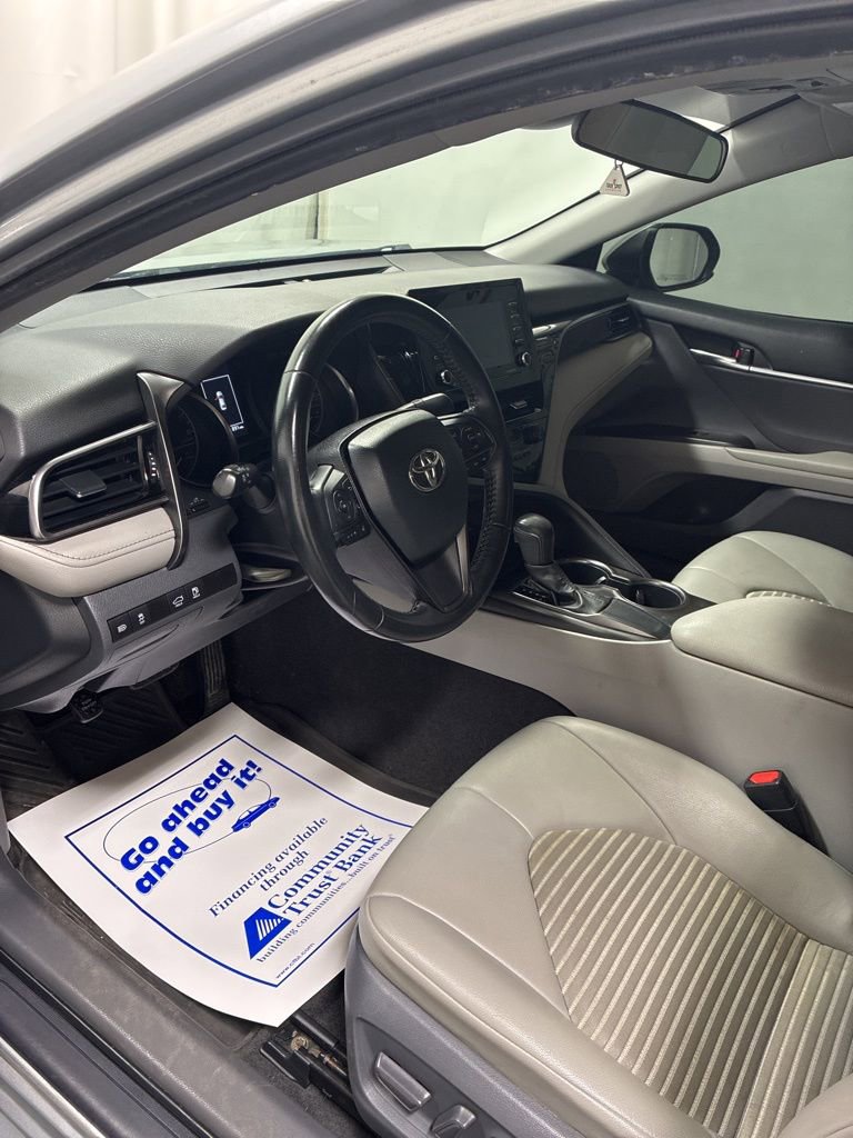 Used 2021 Toyota Camry SE FWD image 11