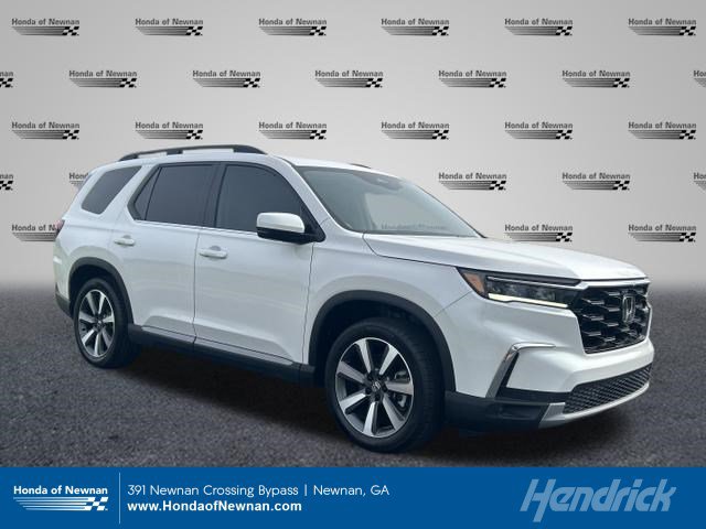 Certified 2025 Honda Pilot Touring