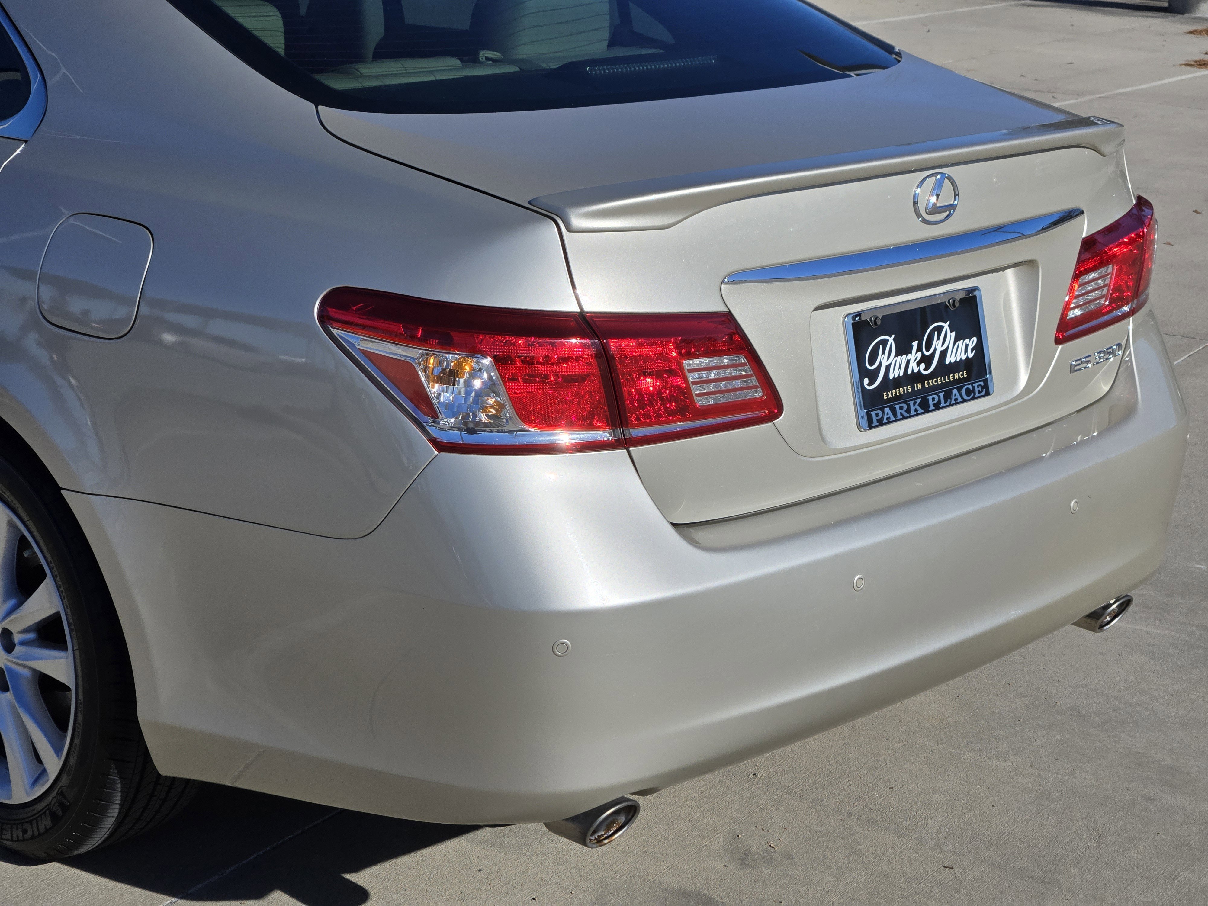 Used 2011 Lexus ES 350 image 14