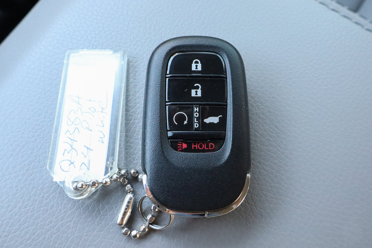 Used 2024 Honda Pilot Touring image 36