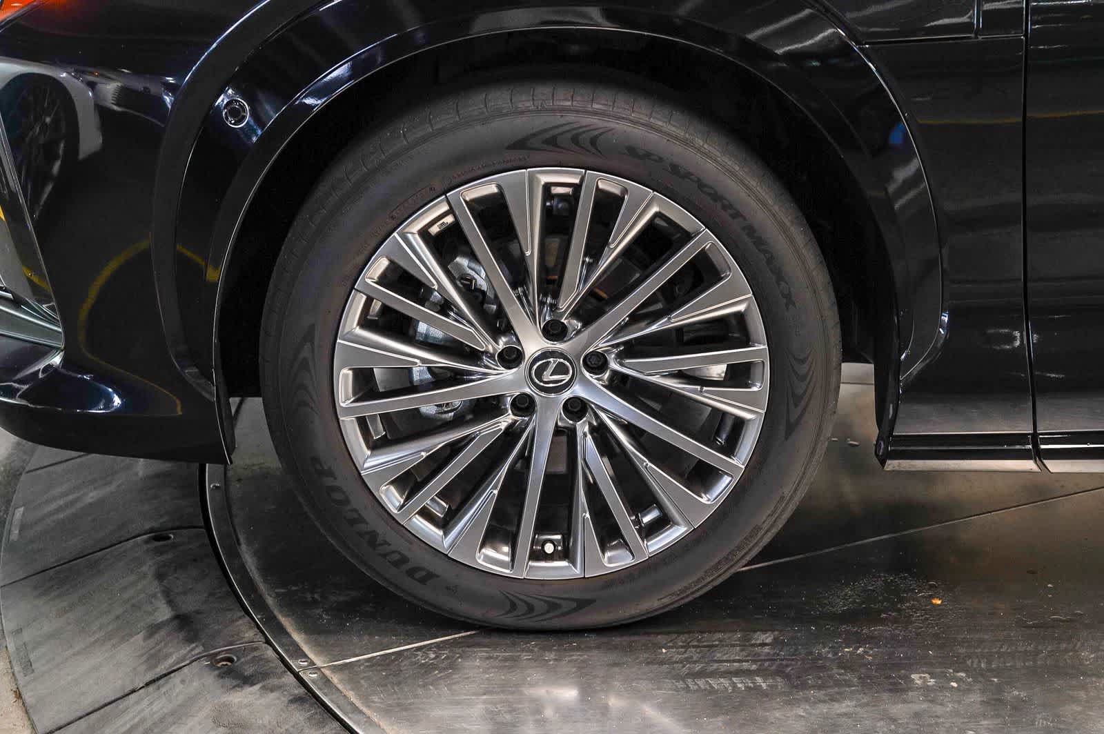 Used 2024 Lexus RZ 300e Premium w/ Accessory Package (Z1) FWD image 9