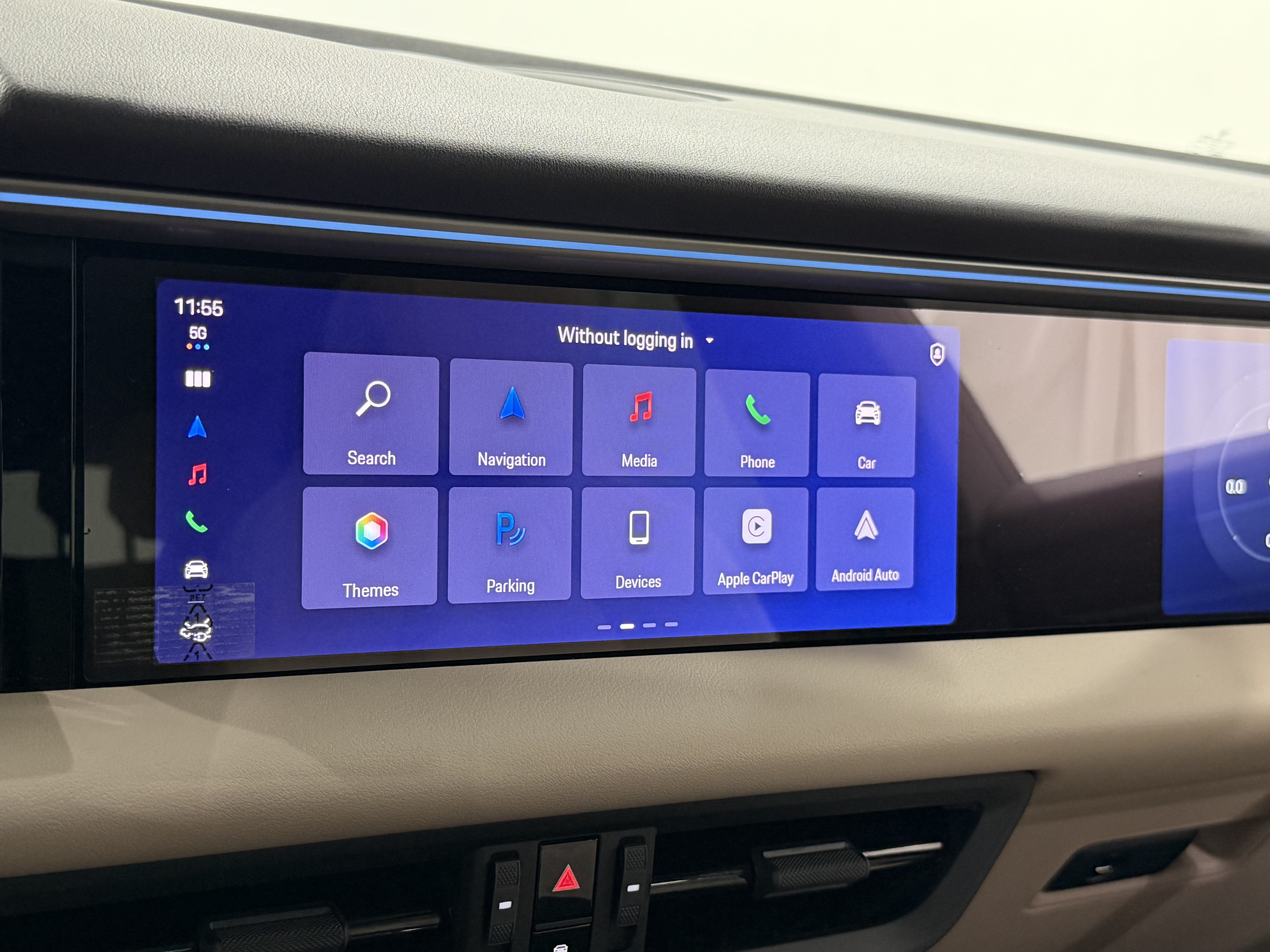 New 2026 Porsche Macan 4 Electric AWD/4WD image 38