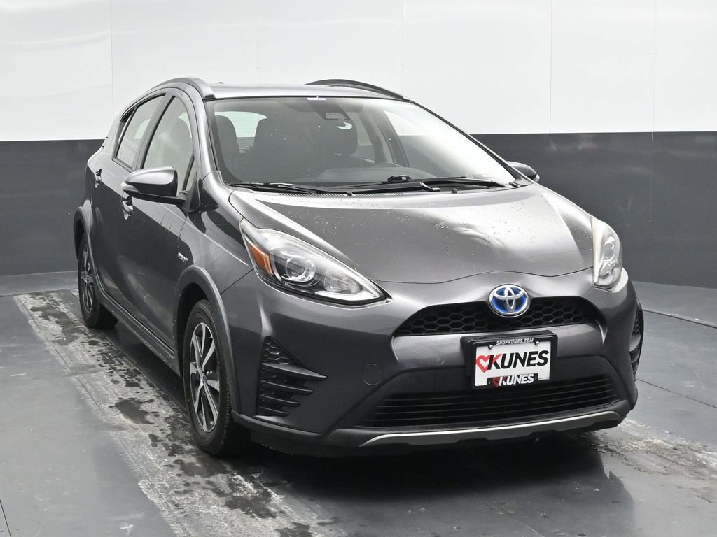 Used 2018 Toyota Prius C Two w/ Carpet Mat Package image 4