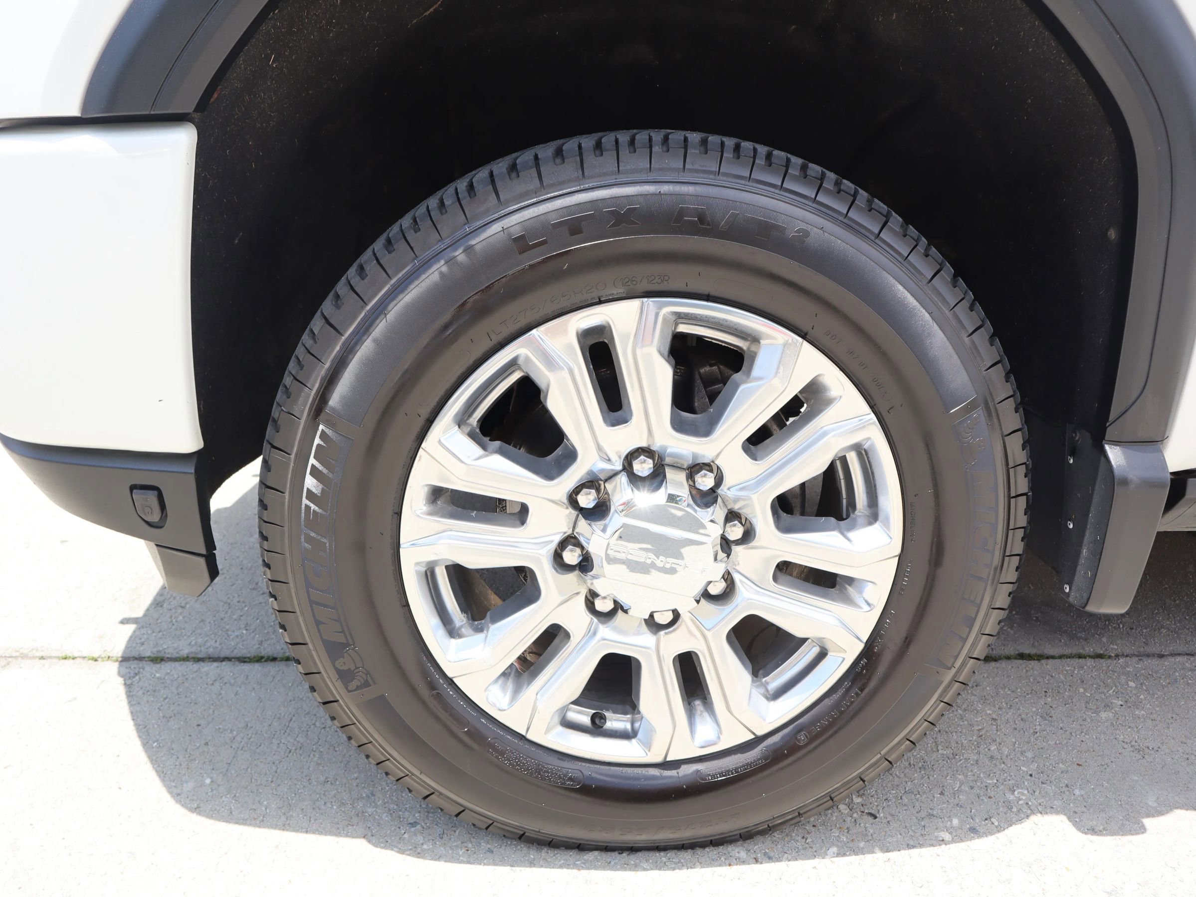 Used 2021 GMC Sierra 2500 Denali w/ Denali Ultimate Package image 10