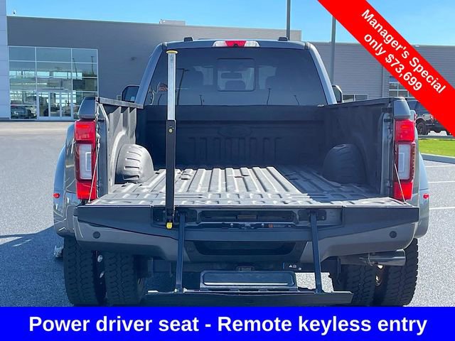 Used 2021 Ford F450 Platinum w/ FX4 Off-Road Package image 11