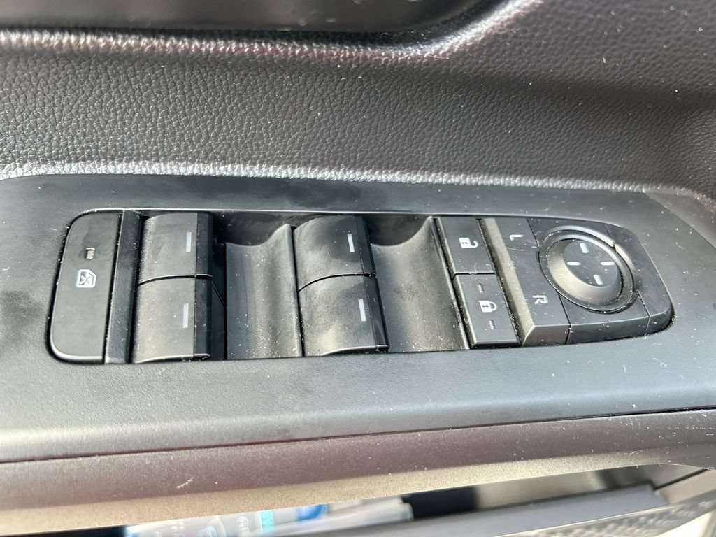 Used 2024 Toyota Tacoma SR w/ SR Upgrade Package RWD image 13
