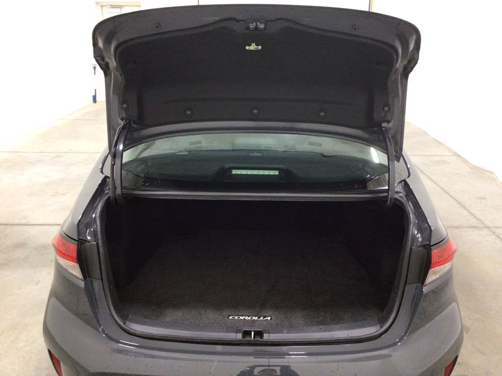 Used 2024 Toyota Corolla LE w/ LE Convenience Package image 20