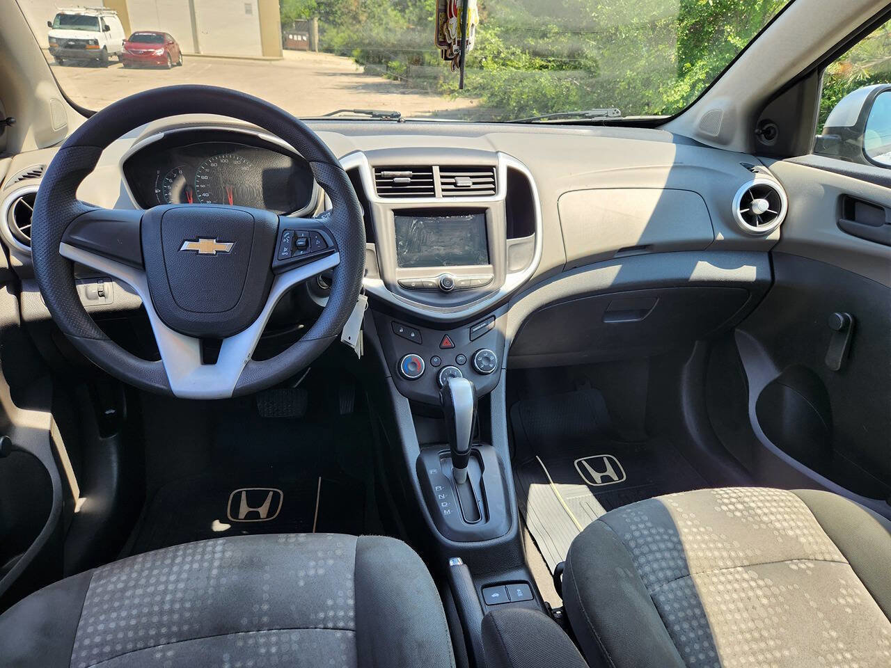 Used 2018 Chevrolet Sonic LS FWD image 13