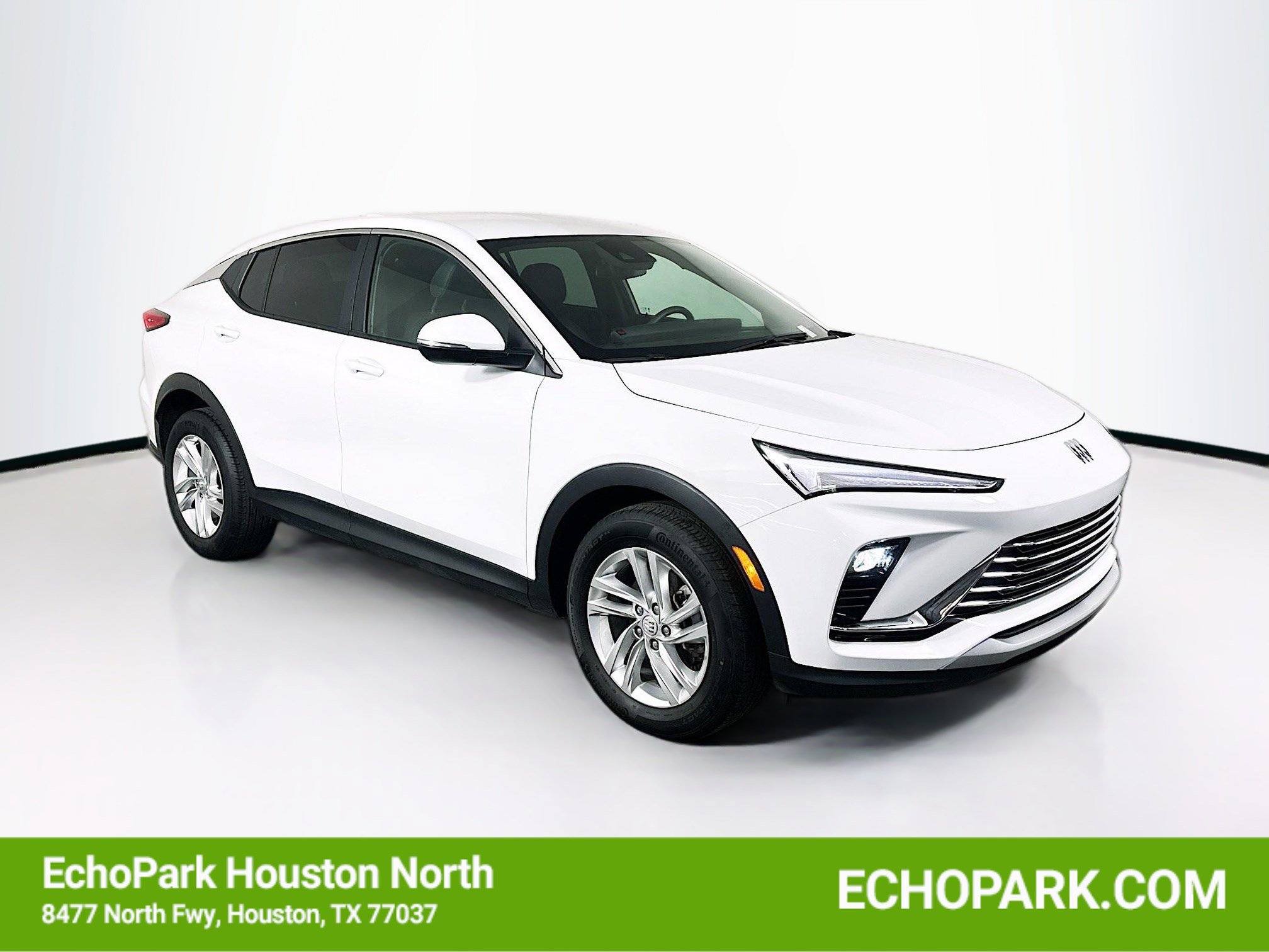 Used 2025 Buick Envista Preferred FWD image 1