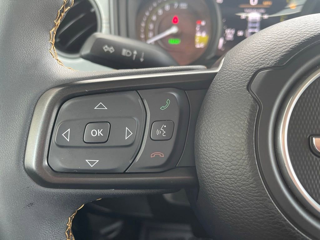 Used 2024 Jeep Wrangler Unlimited w/ Convenience Group image 24