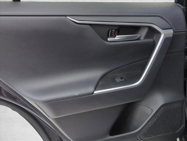 Used 2023 Toyota RAV4 Limited image 17