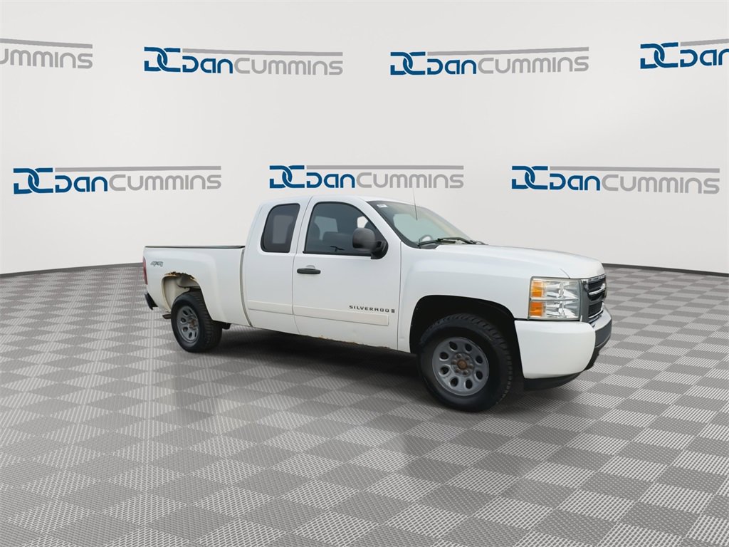 Used 2008 Chevrolet Silverado 1500 LT image 2