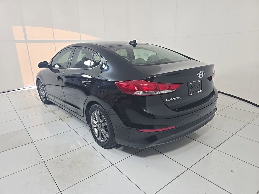 Used 2018 Hyundai Elantra SEL image 7