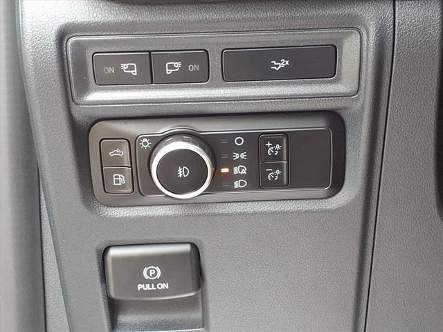 Used 2023 Ford F150 XLT w/ Equipment Group 302A High AWD/4WD image 18