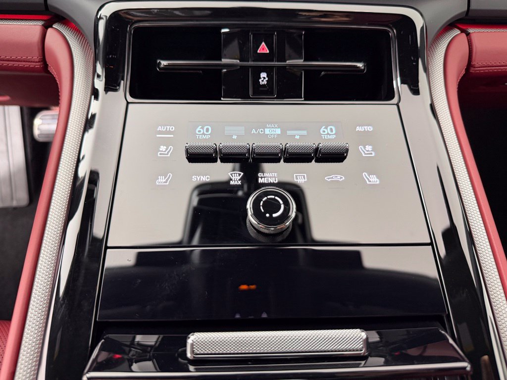 New 2026 Porsche Panamera RWD image 33