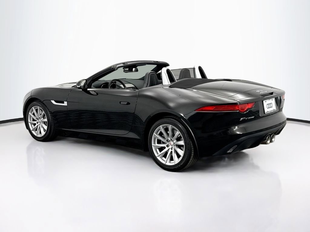 Used 2016 Jaguar F-TYPE Convertible image 7