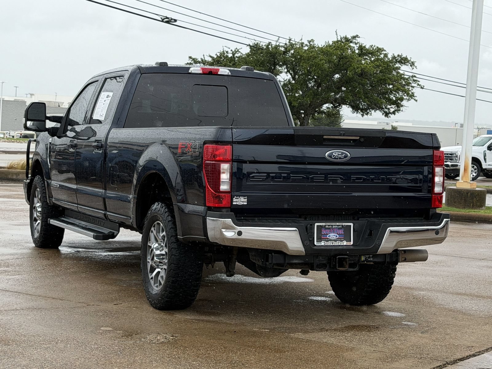 Used 2021 Ford F350 Lariat w/ Lariat Ultimate Package AWD/4WD image 8