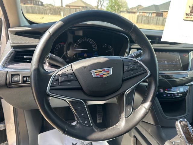 Used 2019 Cadillac XT5 Premium Luxury FWD image 18