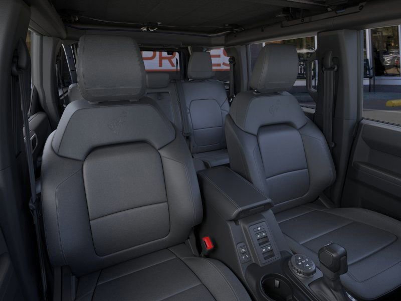 New 2025 Ford Bronco Badlands image 11
