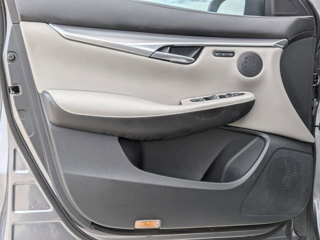 Used 2023 INFINITI QX50 Luxe w/ Cargo Package image 10