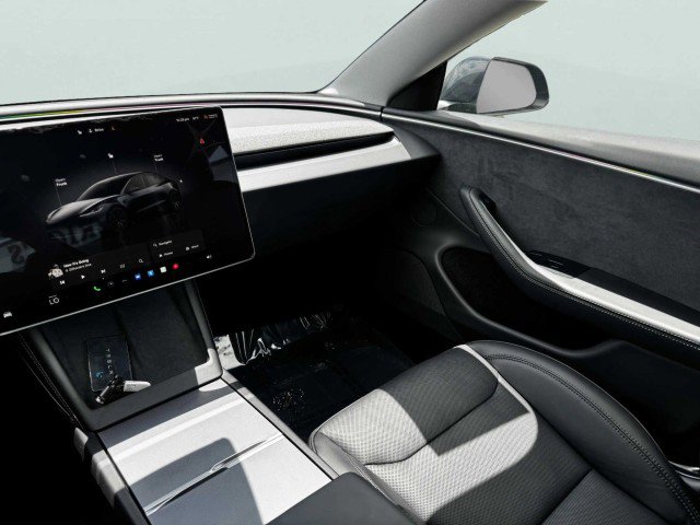Used 2024 Tesla Model 3 Long Range image 23