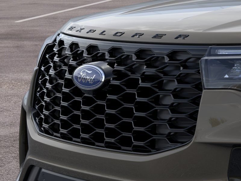 New 2026 Ford Explorer ST-Line w/ ST-Line Street Pack AWD/4WD image 17