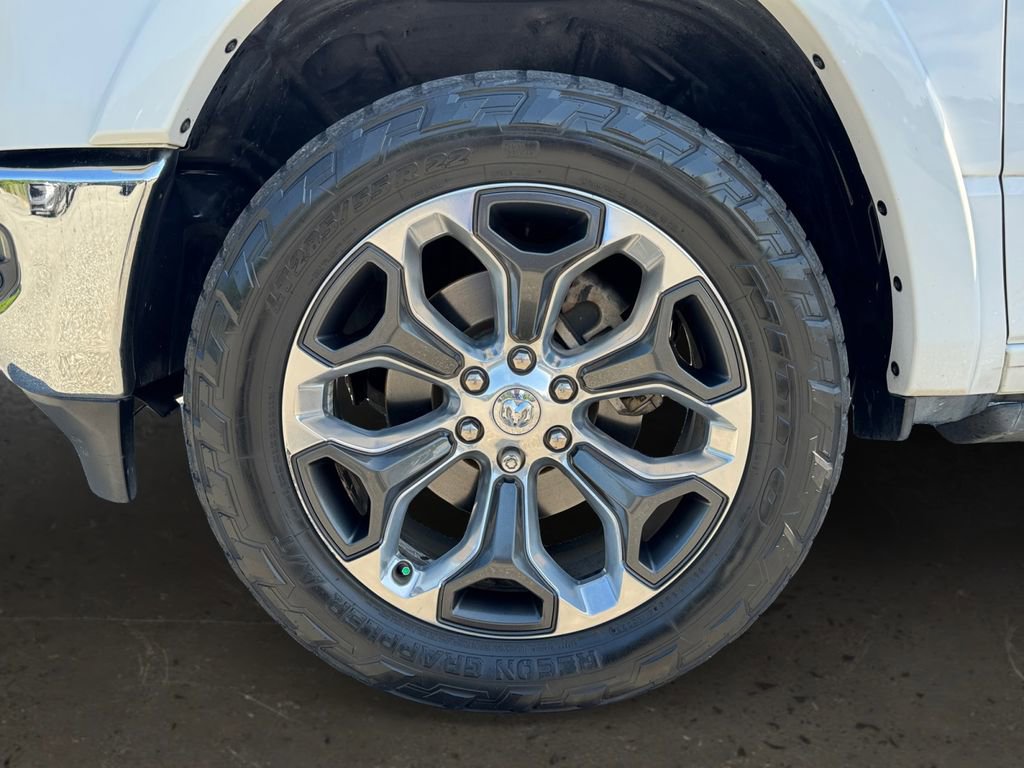 Used 2022 RAM 1500 Limited AWD/4WD image 10