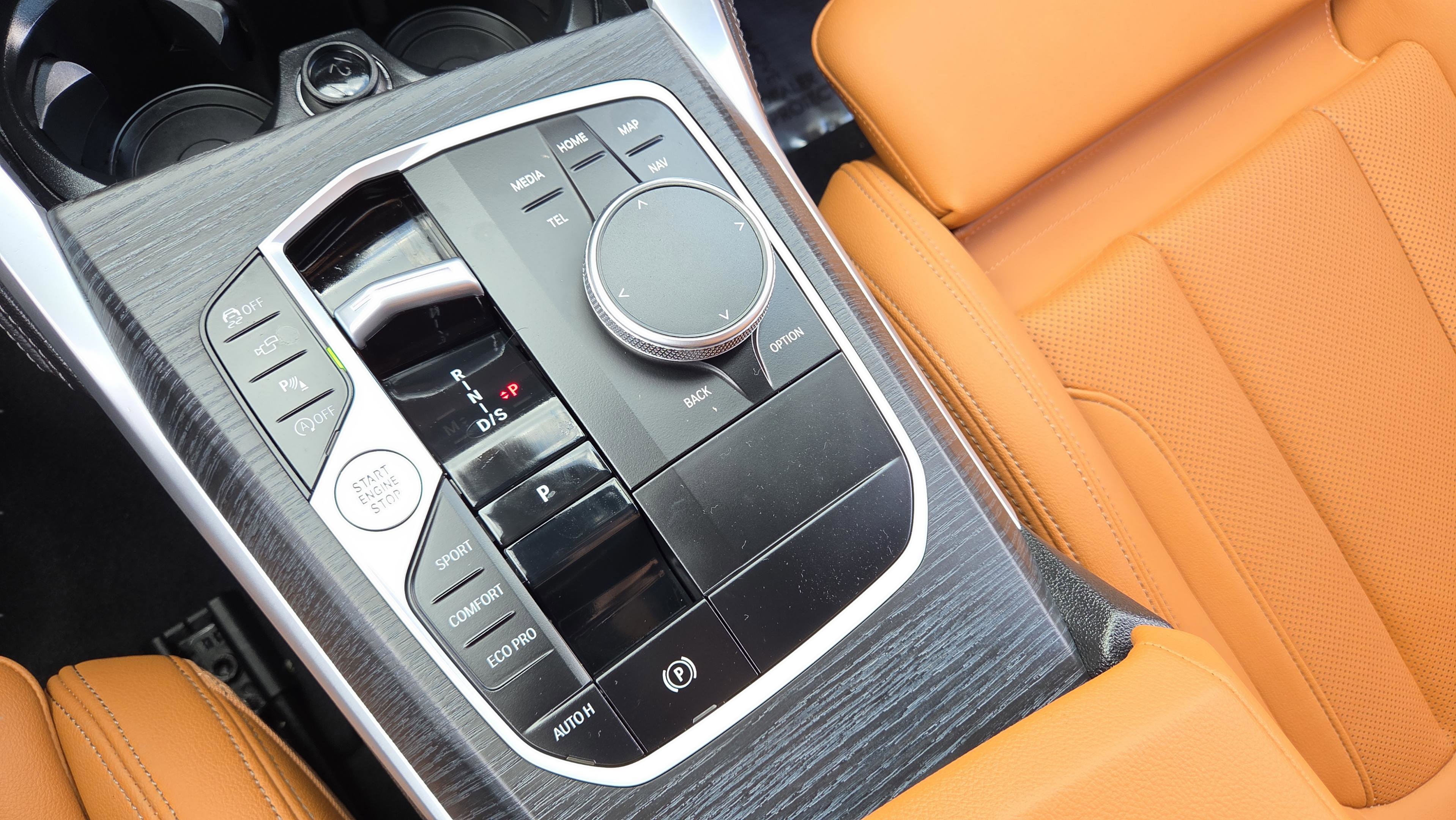 Certified 2025 BMW 440i xDrive w/ Premium Package image 38