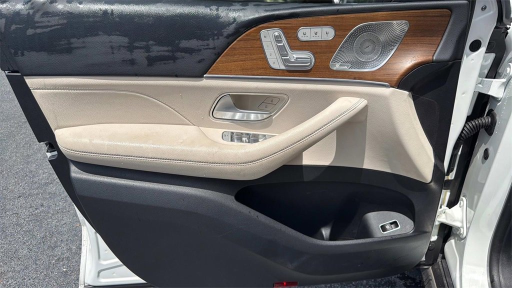 Used 2024 Mercedes-Benz GLE 450 4MATIC image 12