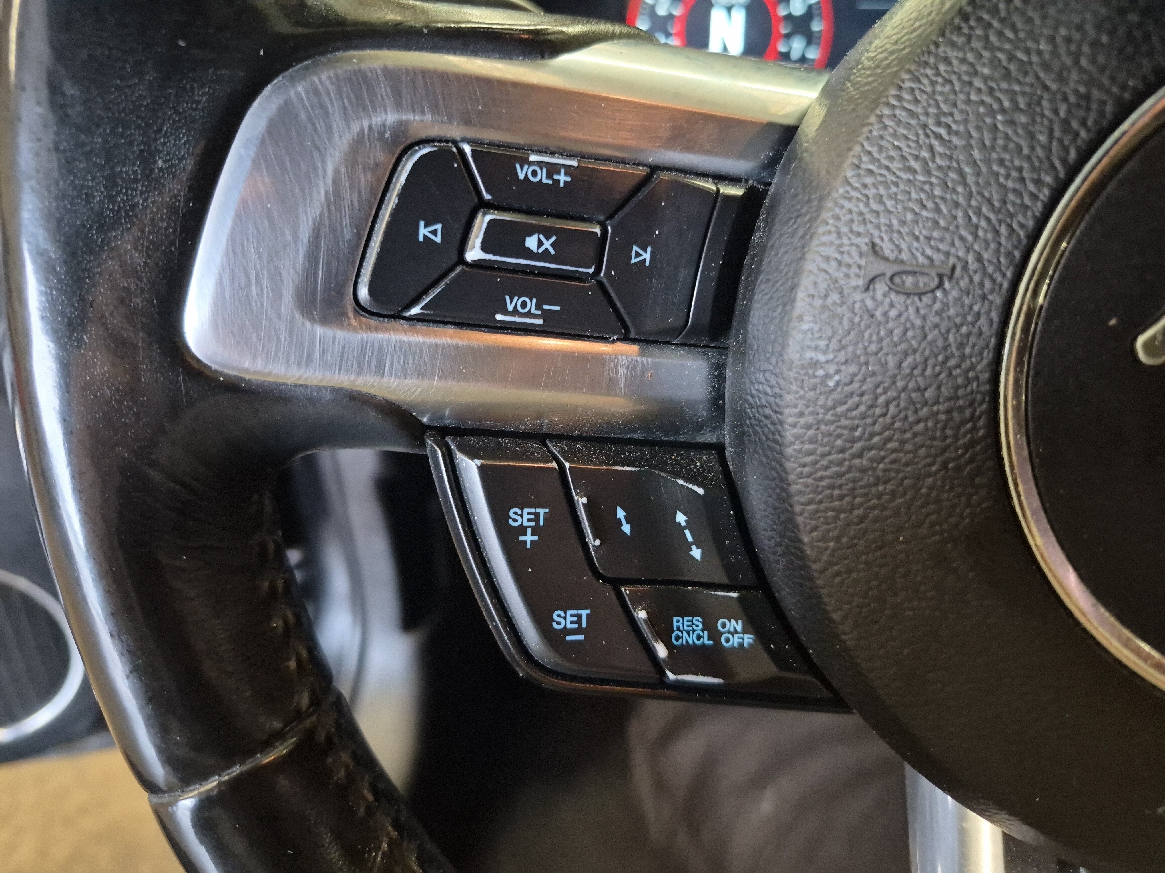 Used 2021 Ford Mustang GT Premium w/ Equipment Group 401A RWD image 19
