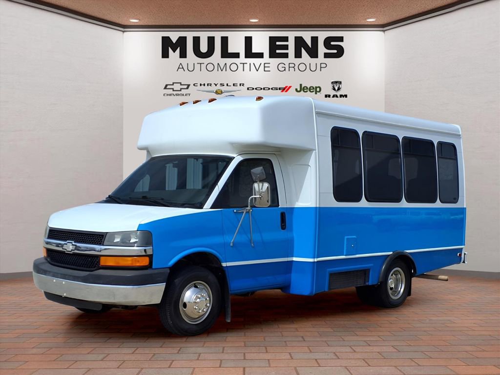 Used 2005 Chevrolet Express 3500 w/ RV Package image 1