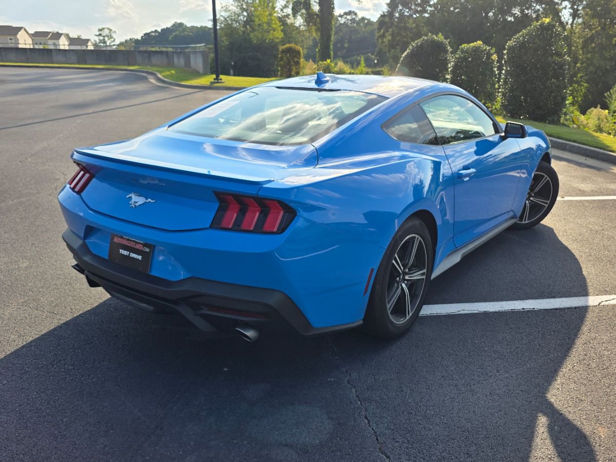 Used 2024 Ford Mustang Premium image 2