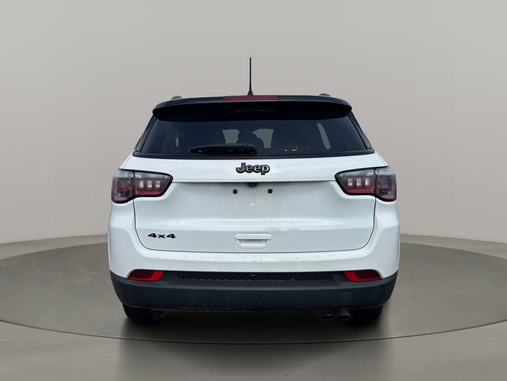 Used 2022 Jeep Compass Altitude w/ Convenience Group image 6