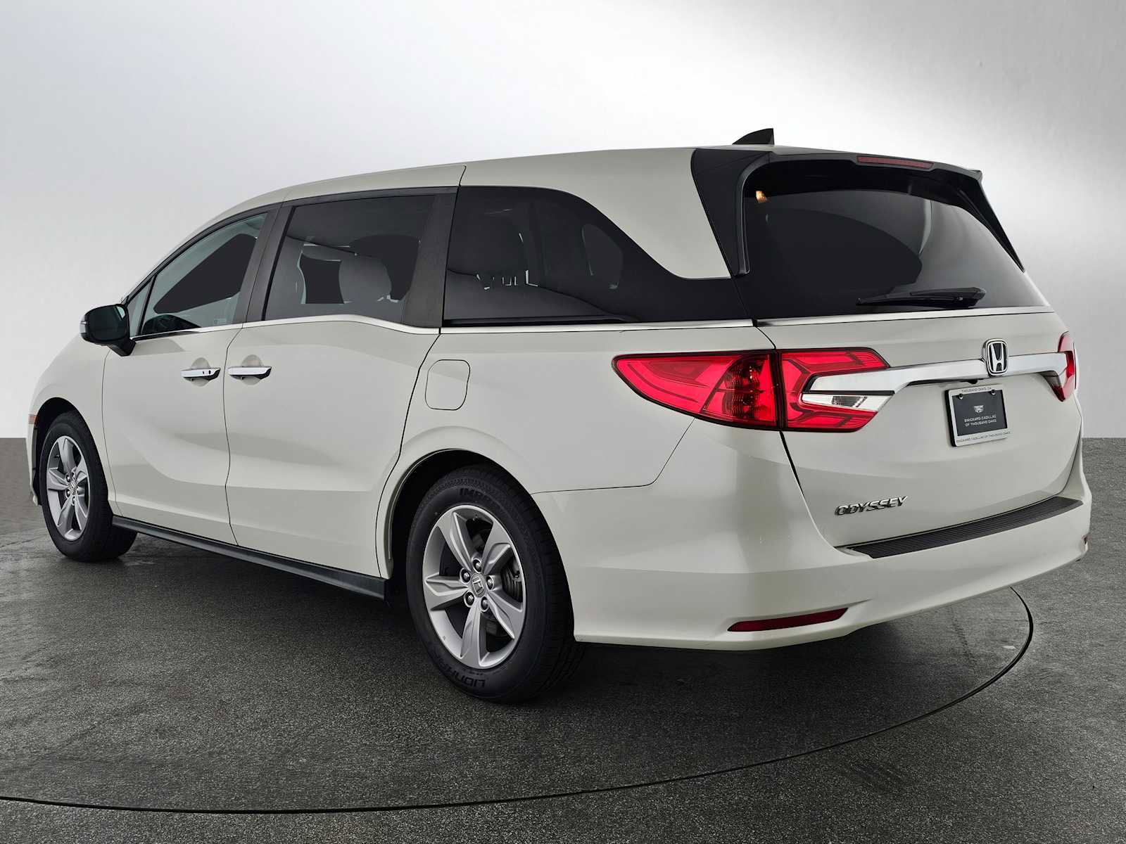 Used 2019 Honda Odyssey EX-L image 5