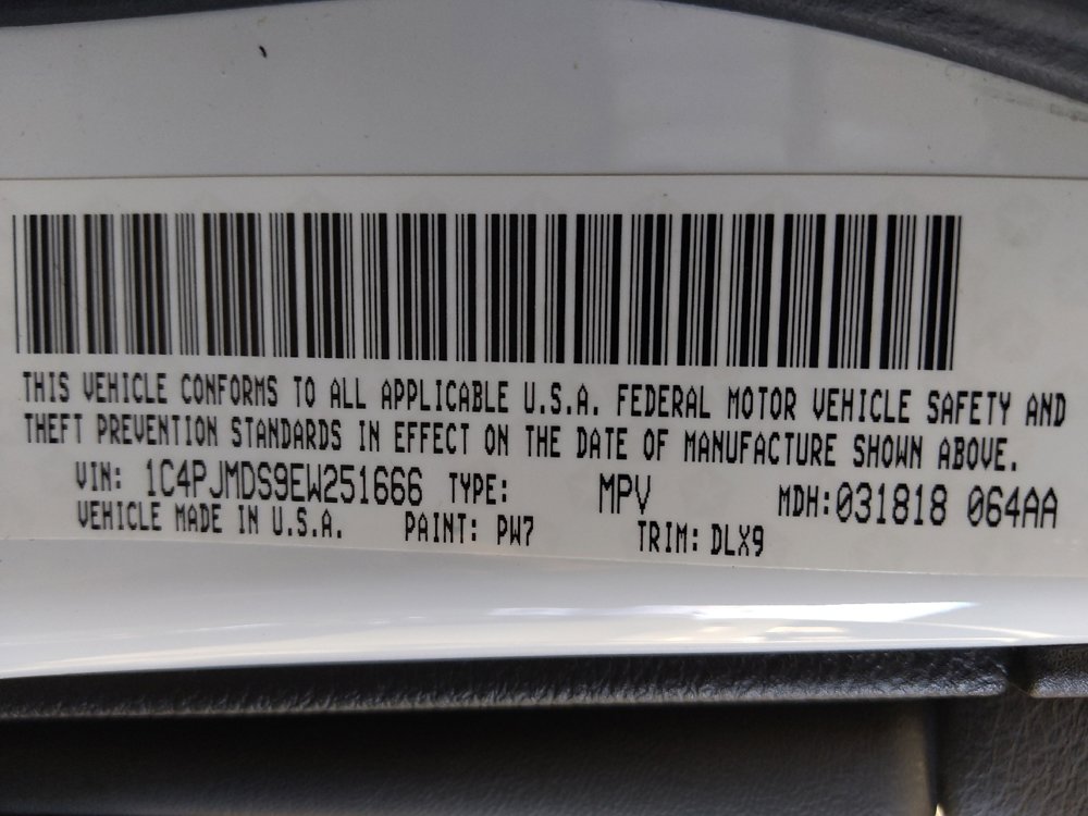 Used 2014 Jeep Cherokee Limited w/ Technology Group image 33