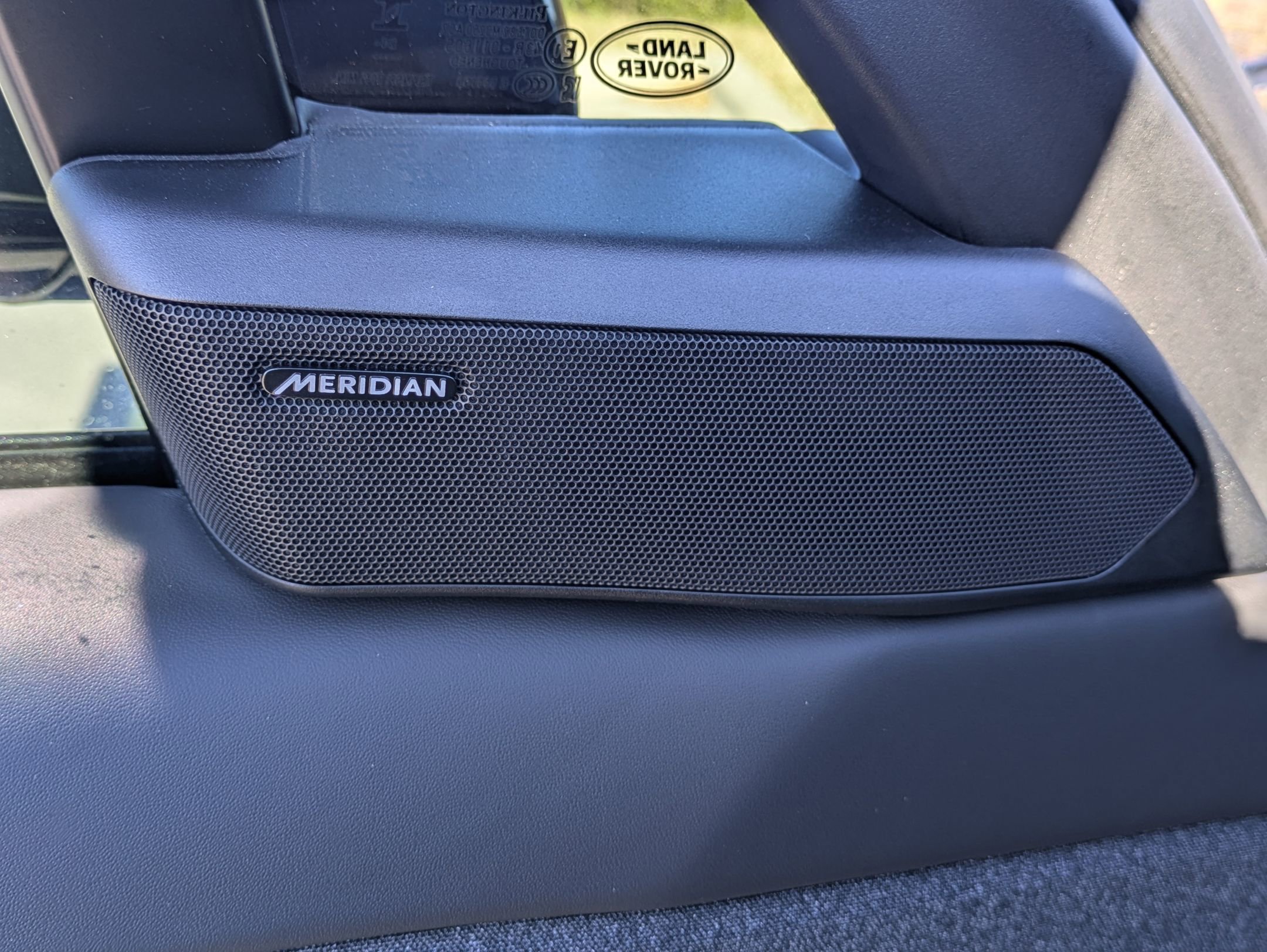 Used 2025 Land Rover Range Rover Sport SE image 22