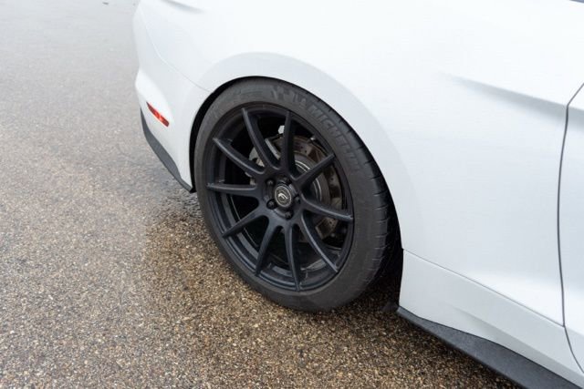 Used 2016 Ford Mustang GT Premium image 10