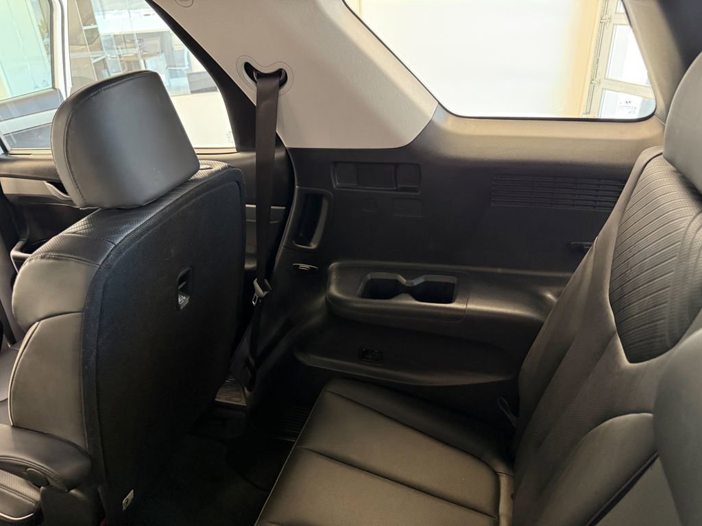 Used 2024 Hyundai Palisade XRT FWD image 35