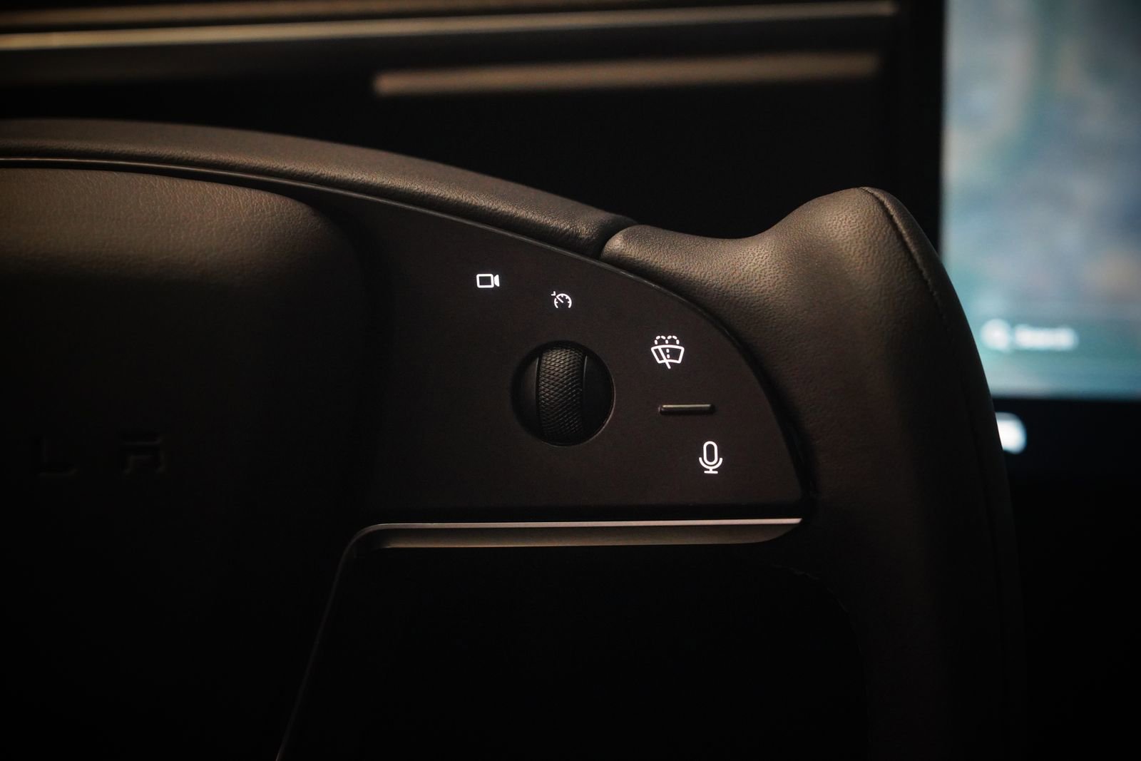 Used 2022 Tesla Model X Plaid image 20