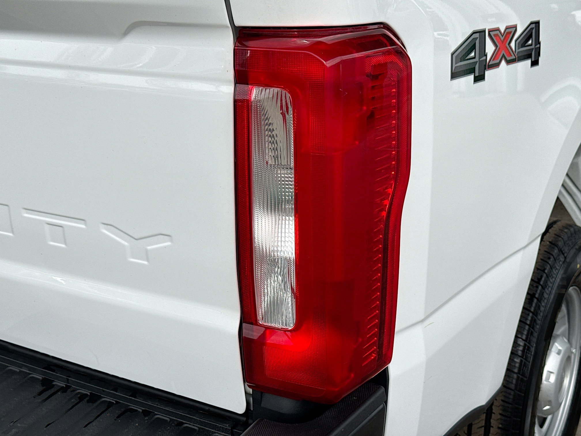 Used 2023 Ford F250 XL image 32