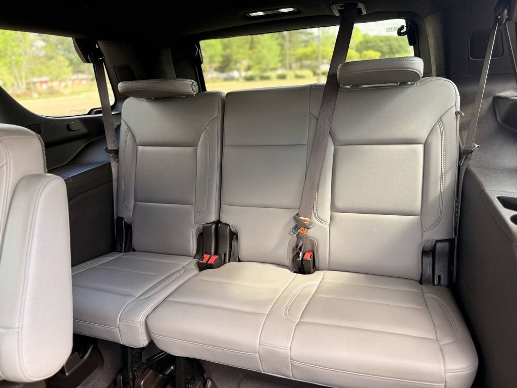 Certified 2021 Chevrolet Tahoe Z71 w/ Z71 Off-Road Package AWD/4WD image 17