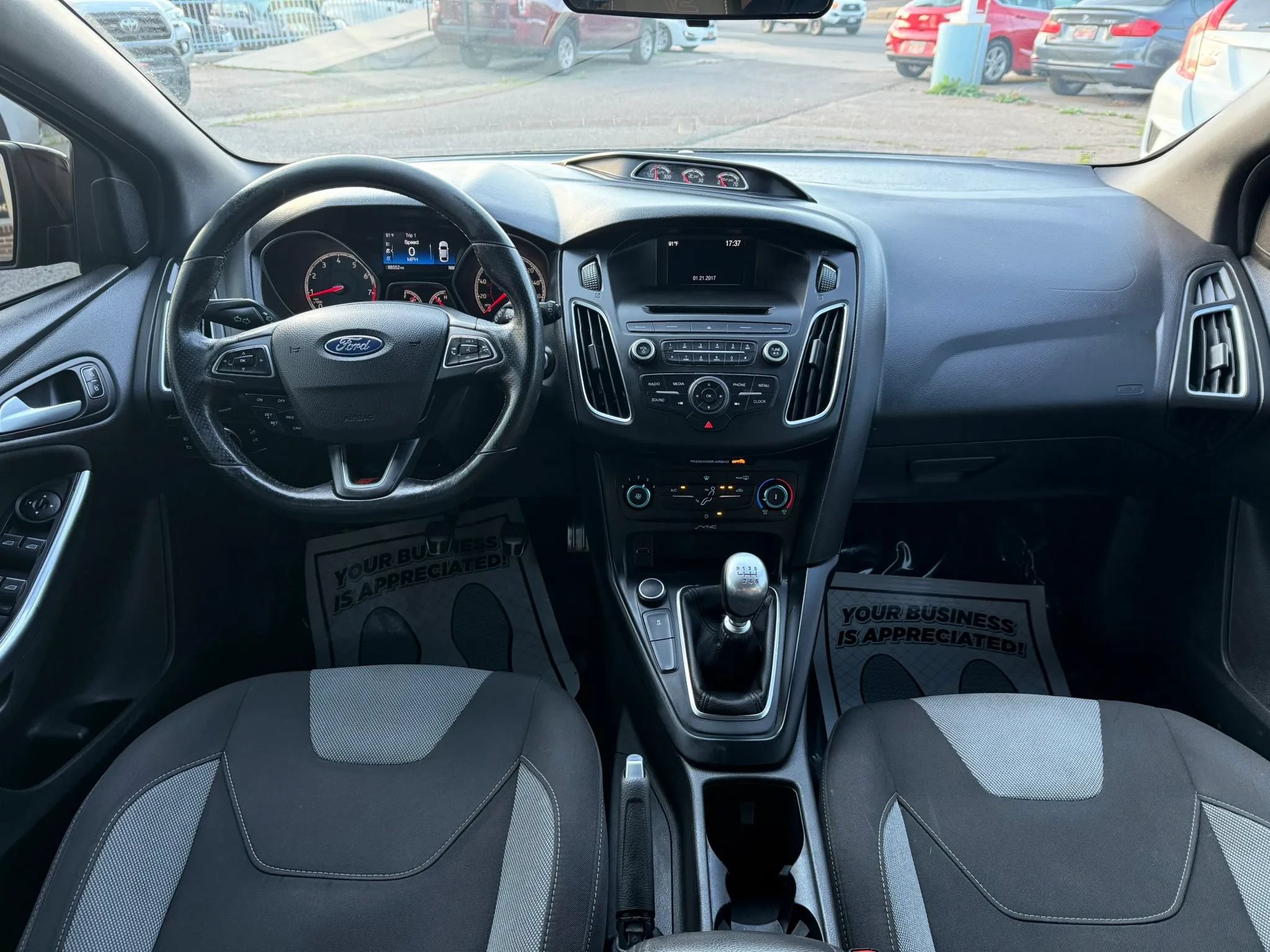 Used 2017 Ford Focus ST FWD image 26