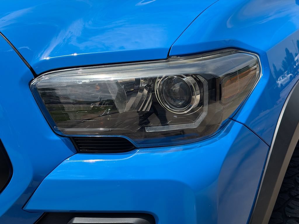 Used 2019 Toyota Tacoma TRD Pro AWD/4WD image 10