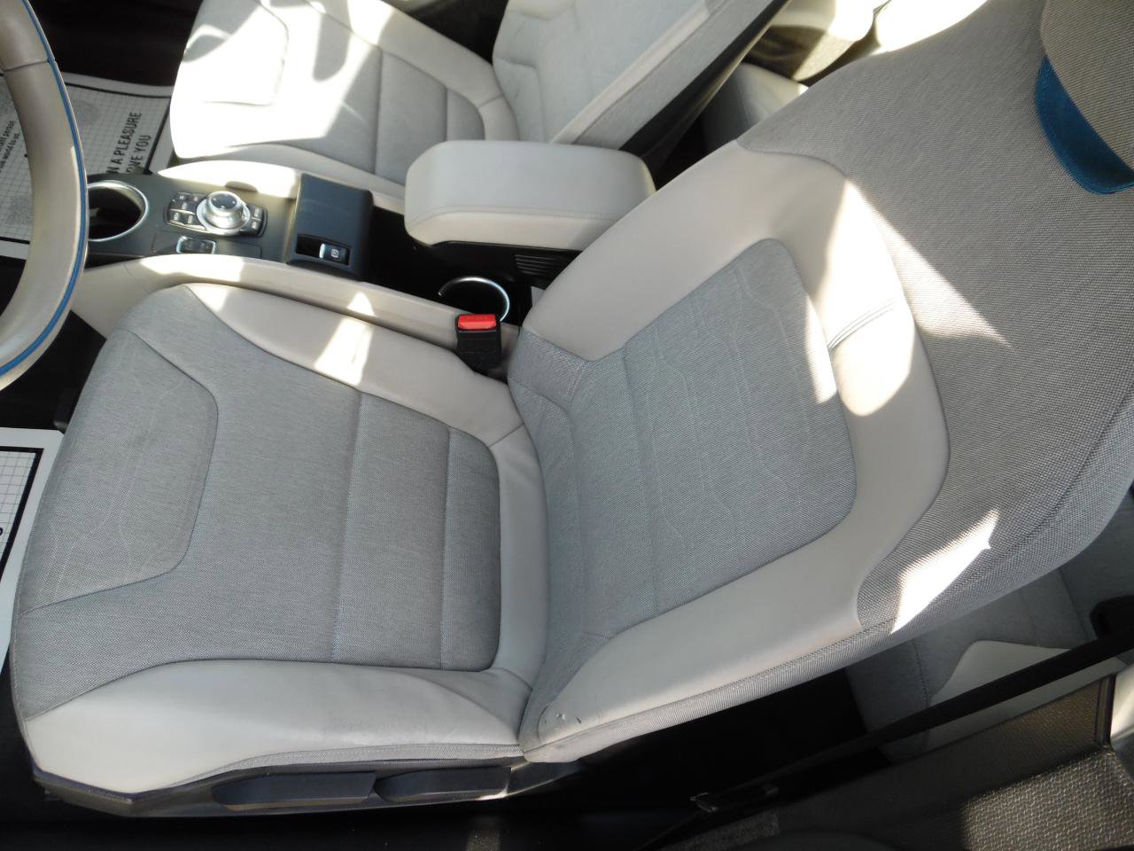 Used 2015 BMW i3 RWD image 11