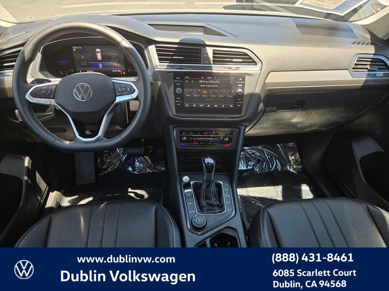 Certified 2023 Volkswagen Tiguan SE w/ Panoramic Sunroof Package AWD/4WD image 13